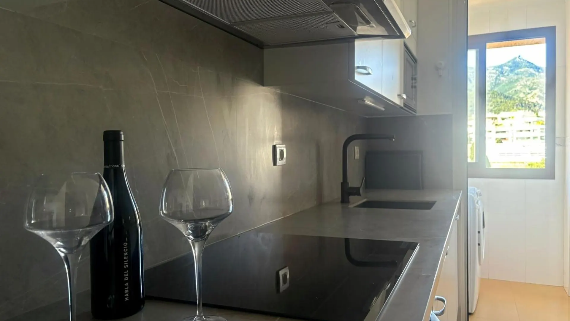 Apartament Golden Mile Sea View Marbella Stay